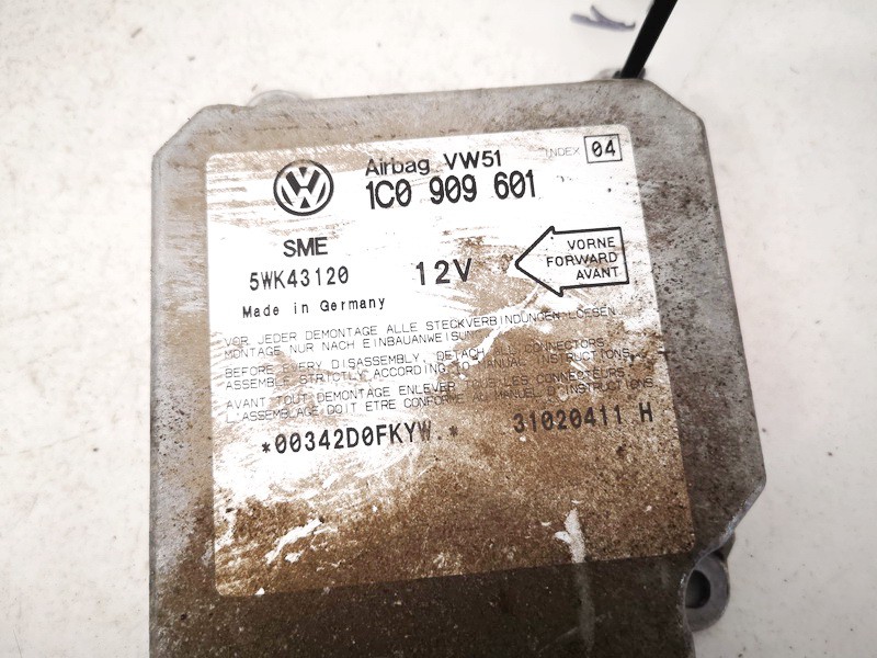 1c0909601 5wk43120 Airbag crash sensors module Skoda Octavia 2002 1.9L