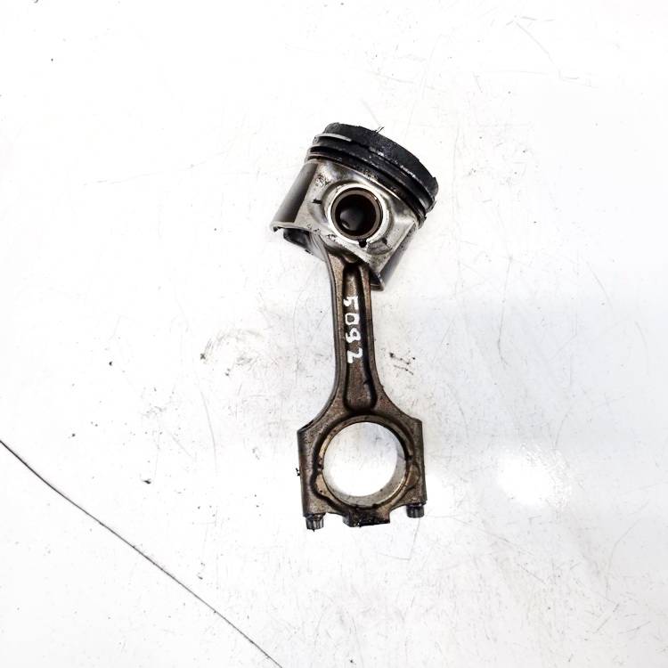 Volvo XC 90 2009 Tłok z korbowodem