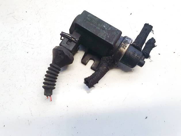 1H0906627A Audi A4 1997 CAPTEUR PRESSION TURBO - Thumbnail 2