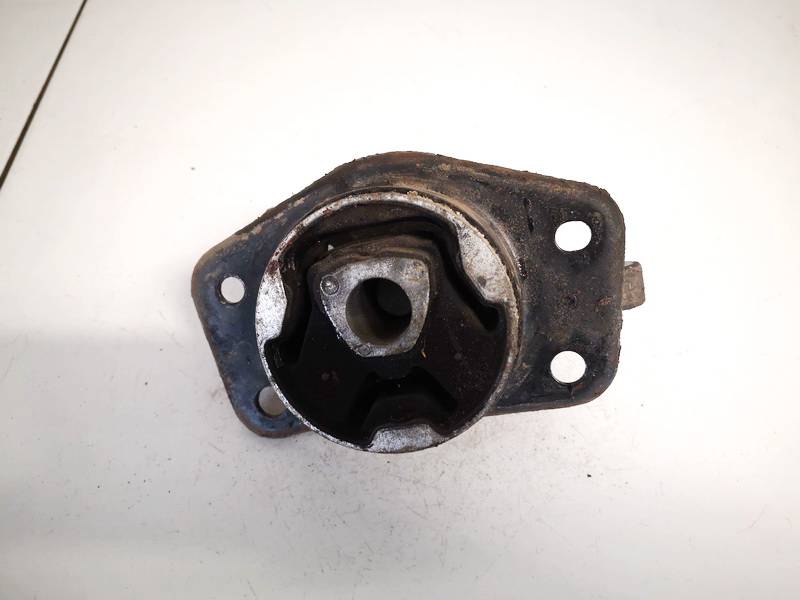 MR961611 Mitsubishi Colt 2005 Motora spilveni