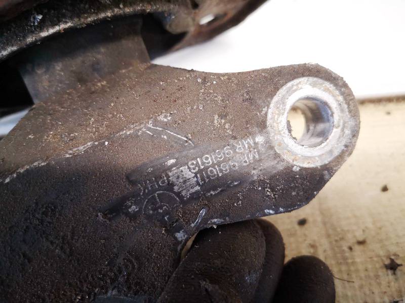 MR961611 Mitsubishi Colt 2005 Motora spilveni - Thumbnail 4