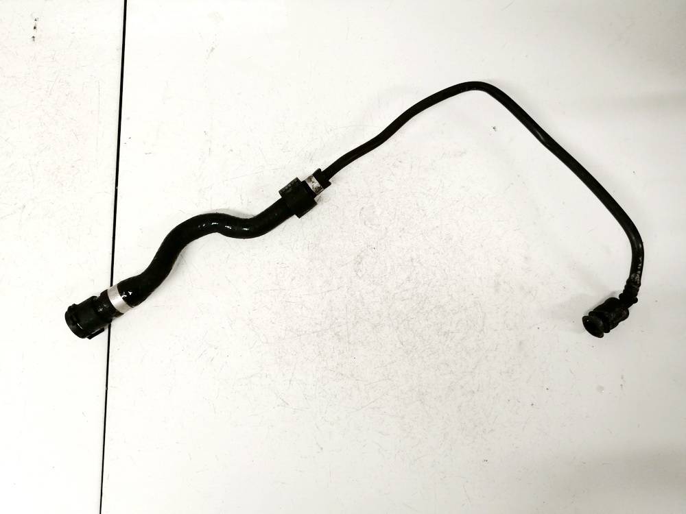 17127575435 BMW 7-Series 2009 Vandens vamzdelis