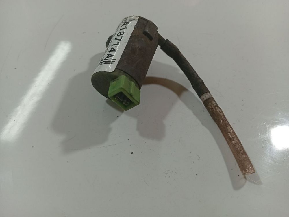 Toyota Avensis 2005 Tuulilasinpesurin moottori - Thumbnail 3