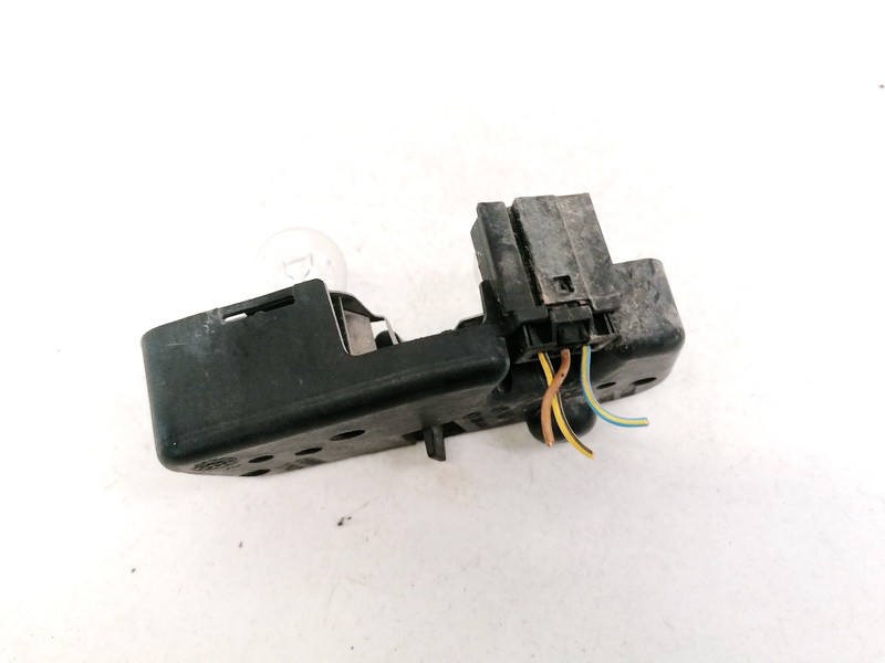 230569L BMW 3-Series 2000 Tailight Bulb Holder (Lamp Carrier)