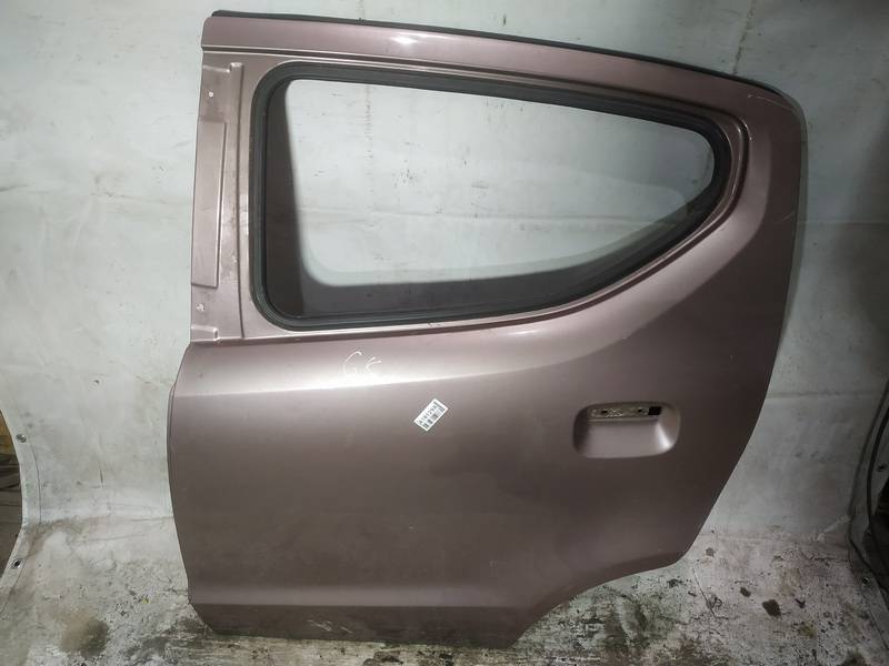 RUDOS Nissan Pixo 2010 Durvis - AIZMUGURE PA KREISI