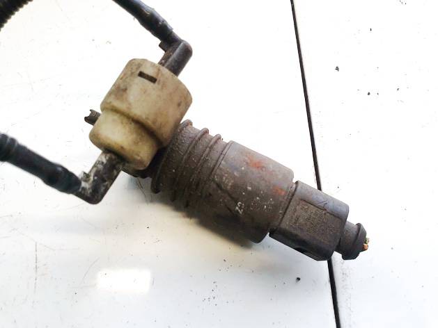 1J0973722 Audi A4 1998 Priekšējā stikla mazgāšanas sūknis - Thumbnail 2