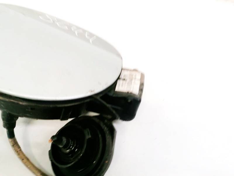 1K0010644 Volkswagen Passat 2014 Fuel door Gas cover Tank cap (FUEL FILLER FLAP) - Thumbnail 2