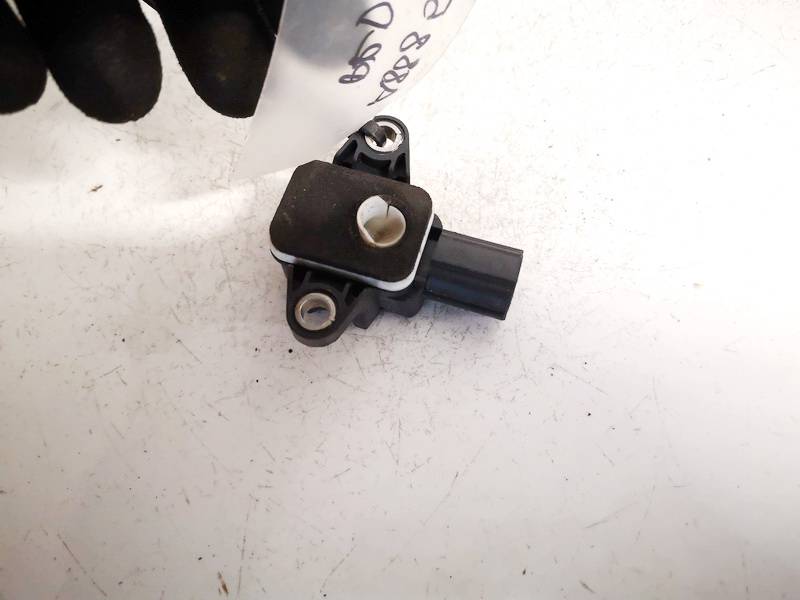 8P0955557 Audi A3 2005 Srs Airbag crash sensor - Thumbnail 3