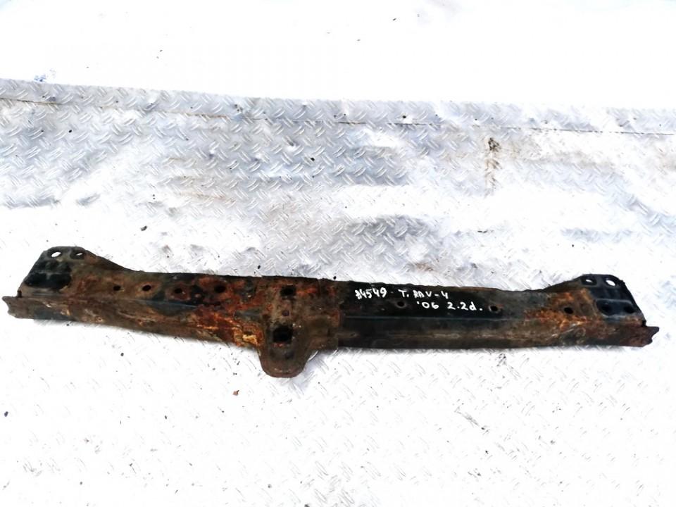 Toyota RAV-4 2006 Belka silnika - PRZEDNIE