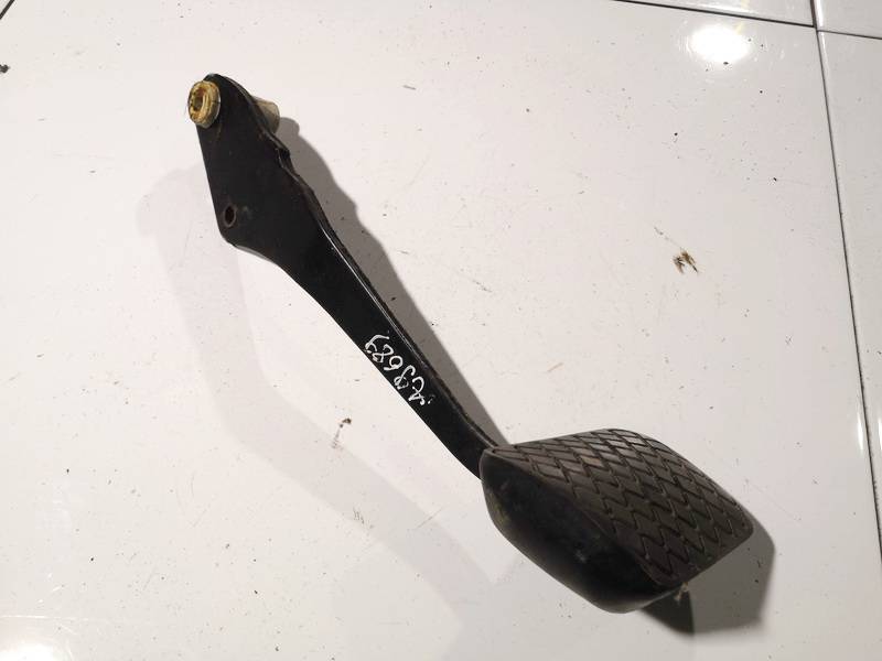 Audi A6 1997 Jarrupoljin - Thumbnail 3