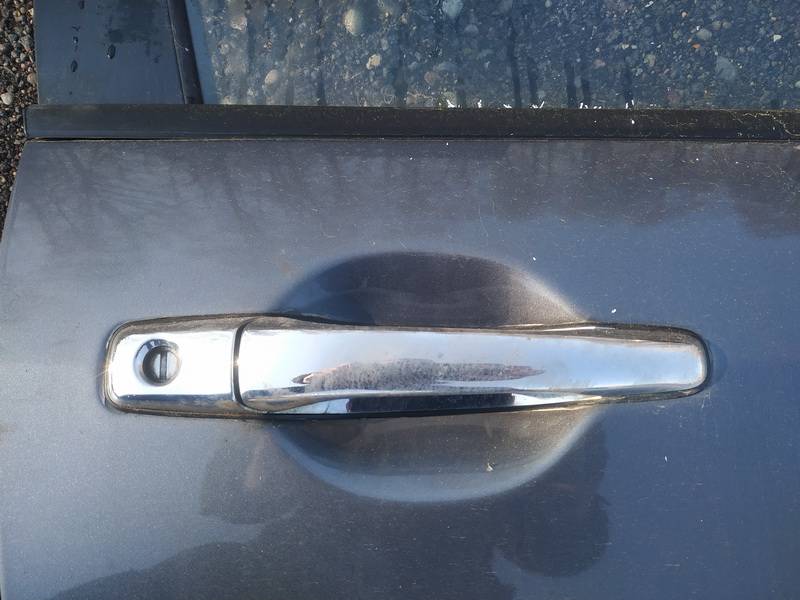 Mitsubishi Outlander 2005 Zewnętrzna klamka drzwi - PRZEDNIE PRAWE