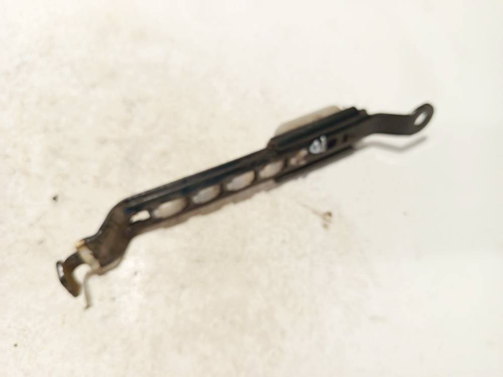 Toyota Corolla Verso 2003 Riel de ajuste del cinturón de seguridad - DELANTERO DERECHO