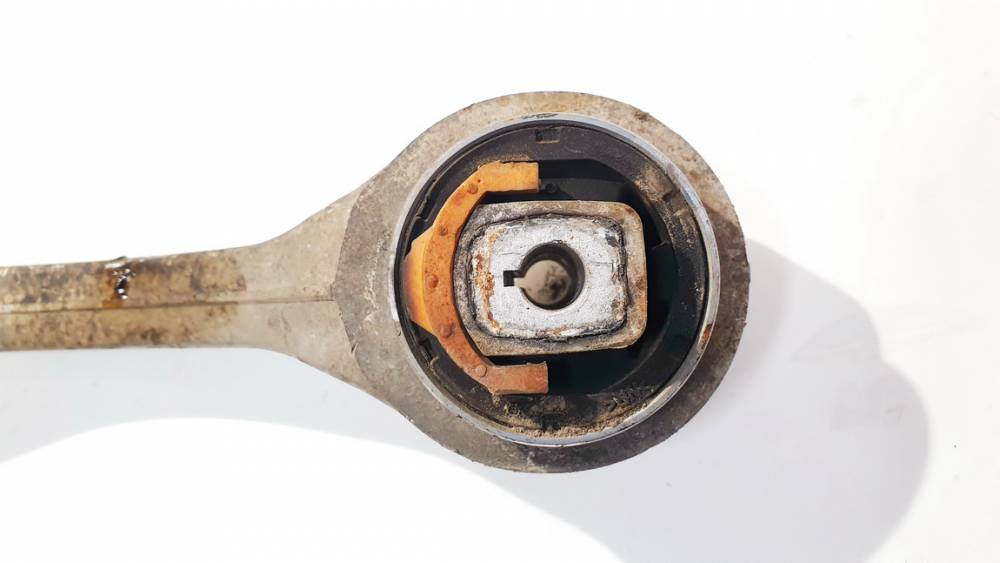 Audi A4 2002 Alatukivarsi - EDESSÄ VASEMMALLA - Thumbnail 3