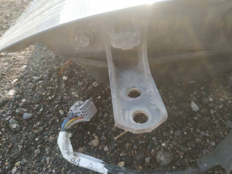 Mitsubishi Outlander 2005 Zawias przednich drzwi - PRZEDNIE