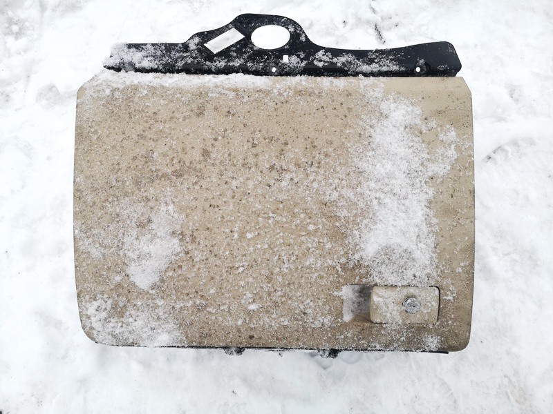 3C1857101 Volkswagen Passat 2006 Glove Box Assembly