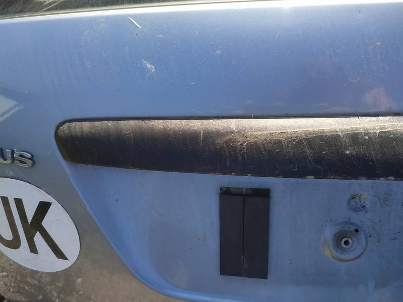 Ford Focus 2008 Aizmugurējā vāka ārējā apdare (numura apgaismojums) - AIZMUGURE - Thumbnail 2