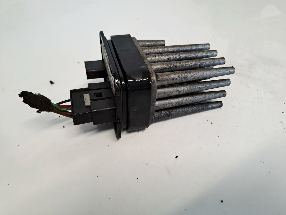 used used Heater Resistor (Heater Blower Motor Resistor) Opel Astra 2004 1.7L 15EUR EIS01469042