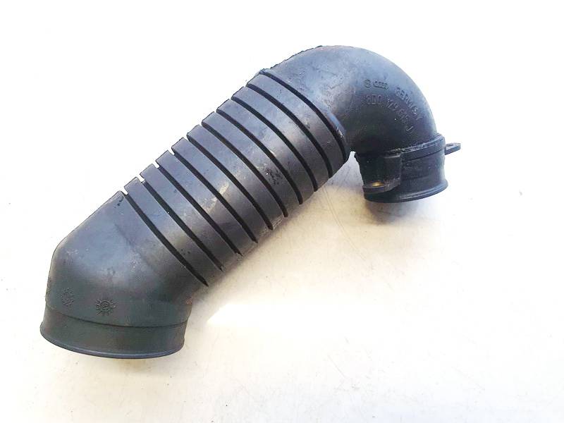 8D0129615J Volkswagen Passat 2001 TURBO INTERCOOLER PIPE HOSE