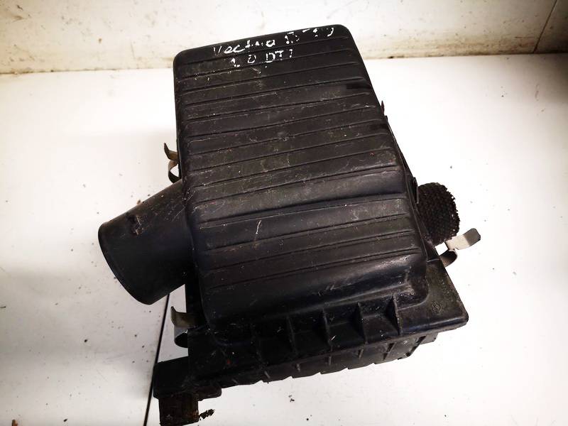 90499598 Opel Vectra 1999 Корпус воздушного фильтра