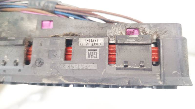 30431811 Opel Astra 2006 Fuse box - Thumbnail 3
