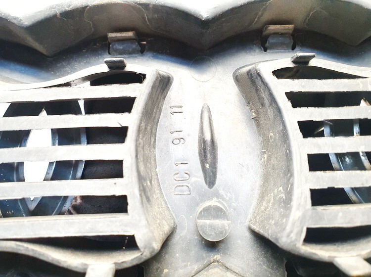 Audi A6 1999 Rejilla delantera - Thumbnail 3