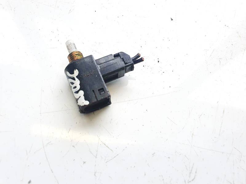 CV591 Toyota Corolla Verso 2004 Contacteur de Frein