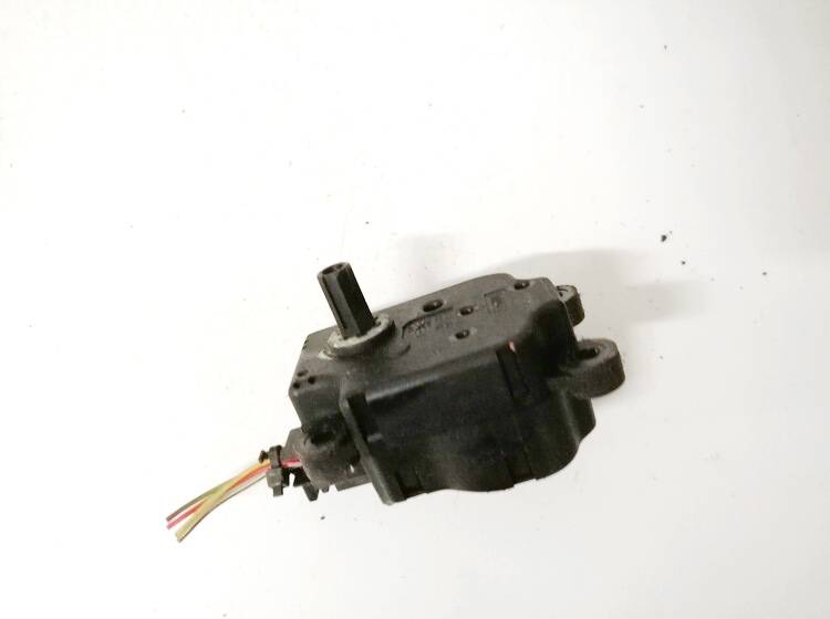 1S7H19E616AA Jaguar X-Type 2003 Heater Vent Flap Control Actuator Motor - Thumbnail 2