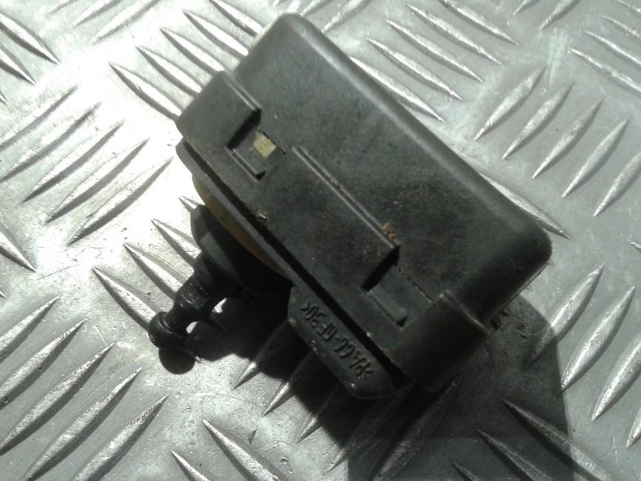 89036766 Headlighth Levell Range Adjustment Motor Toyota Yaris 2004