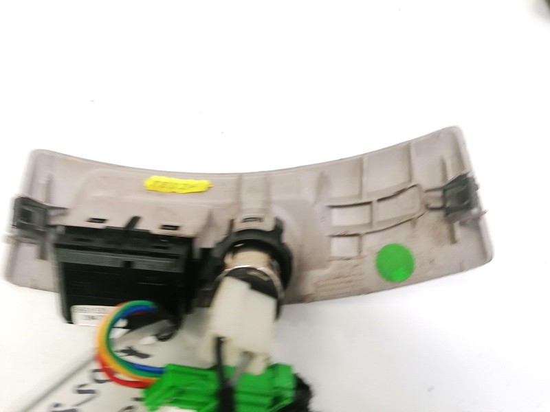 8691530 Volvo S40 2004 Traction control switch button (ASR Switch Anti-slip regulation) - Thumbnail 3