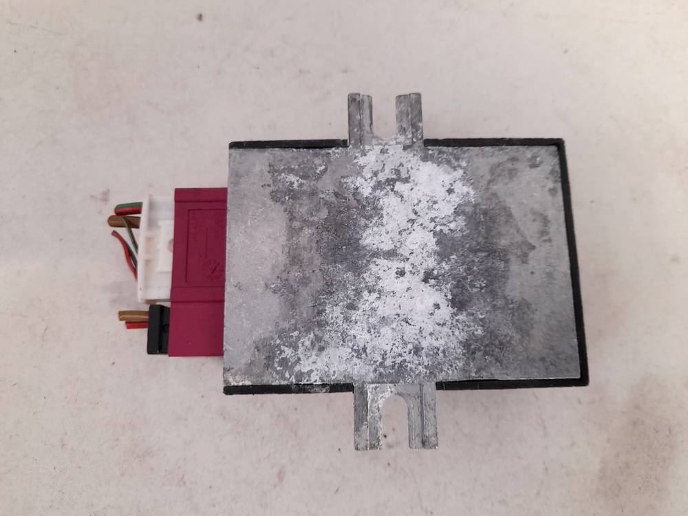 1614718042601 BMW 3-Series 2006 Other computers - Thumbnail 3