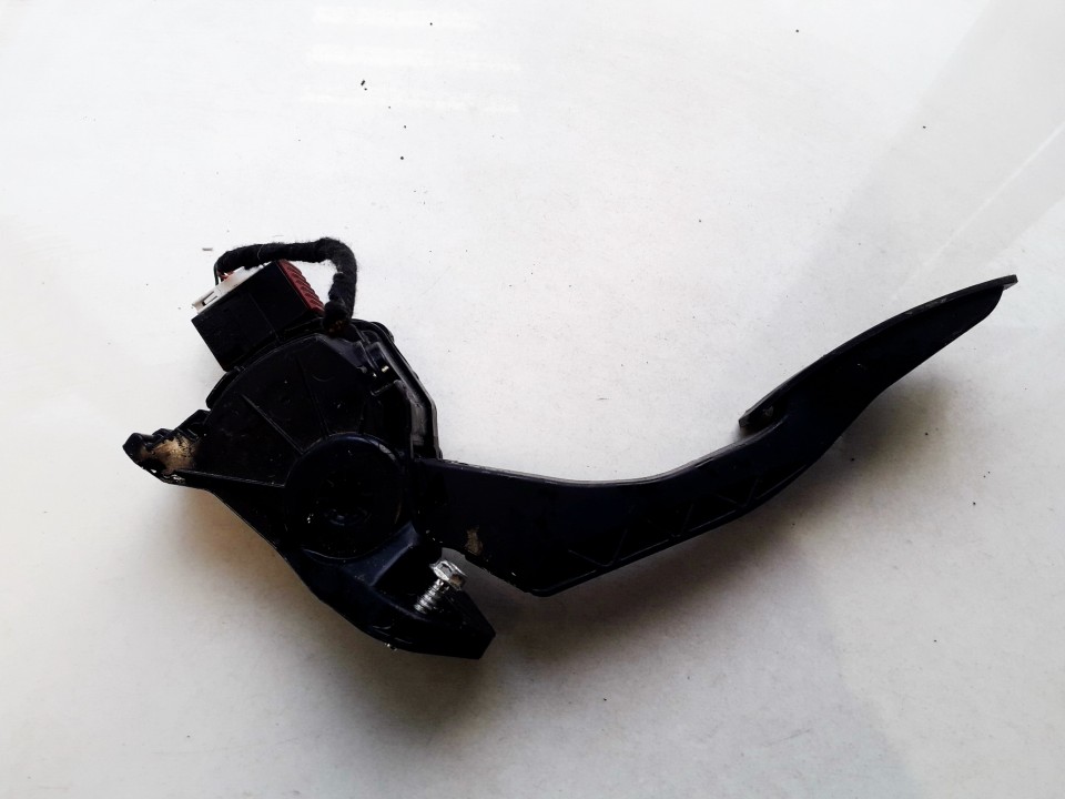 13253791 Chevrolet Orlando 2012 Accelerator throttle pedal (potentiometer)