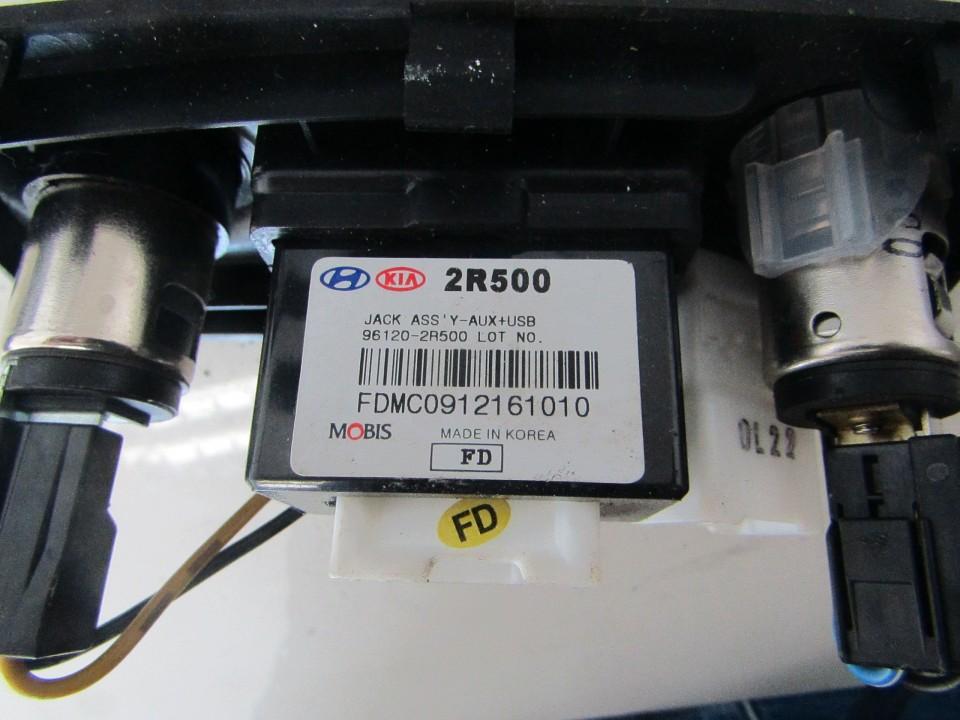 961202R500 961202R500 Cigarette lighter cover assembly Hyundai i30