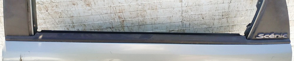 Renault Scenic 1998 Durvju stikla sloksne - AIZMUGURE PA KREISI
