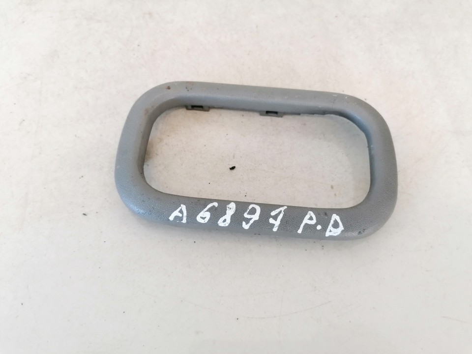 Nissan Almera 2000 Sisätilan koristelu (muovit)