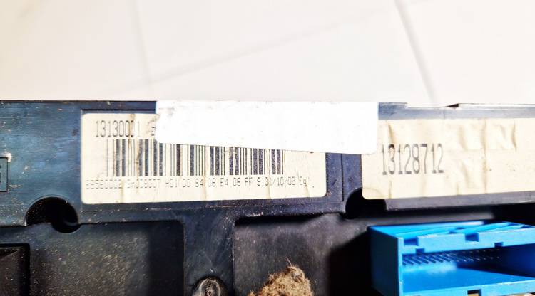 13130001 Opel Vectra 2002 Peciuko valdymas - Thumbnail 3