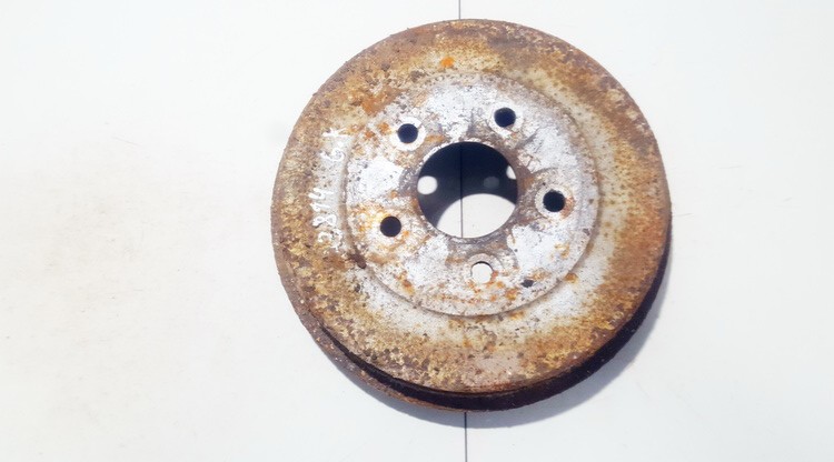 3M511126AC Ford Focus 2005 Bremžu trumulis - AIZMUGURE PA KREISI