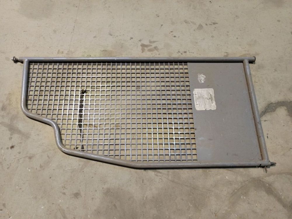 Volkswagen Caddy 2005 Partition between cabin