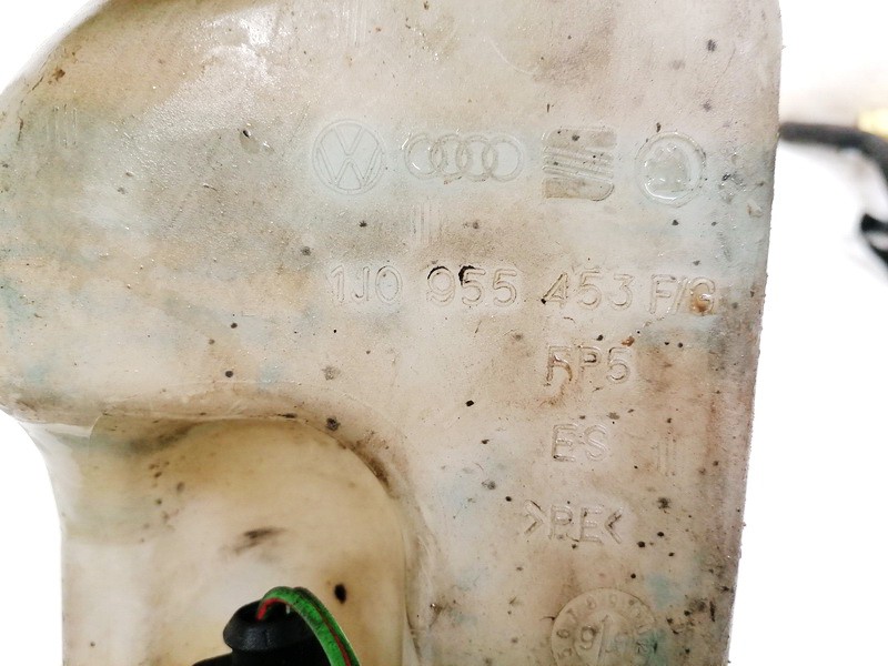 1J0955453F Volkswagen Bora 1999 Windshield Washer Reservoir tank (WASHER BOTTLE) - Thumbnail 3