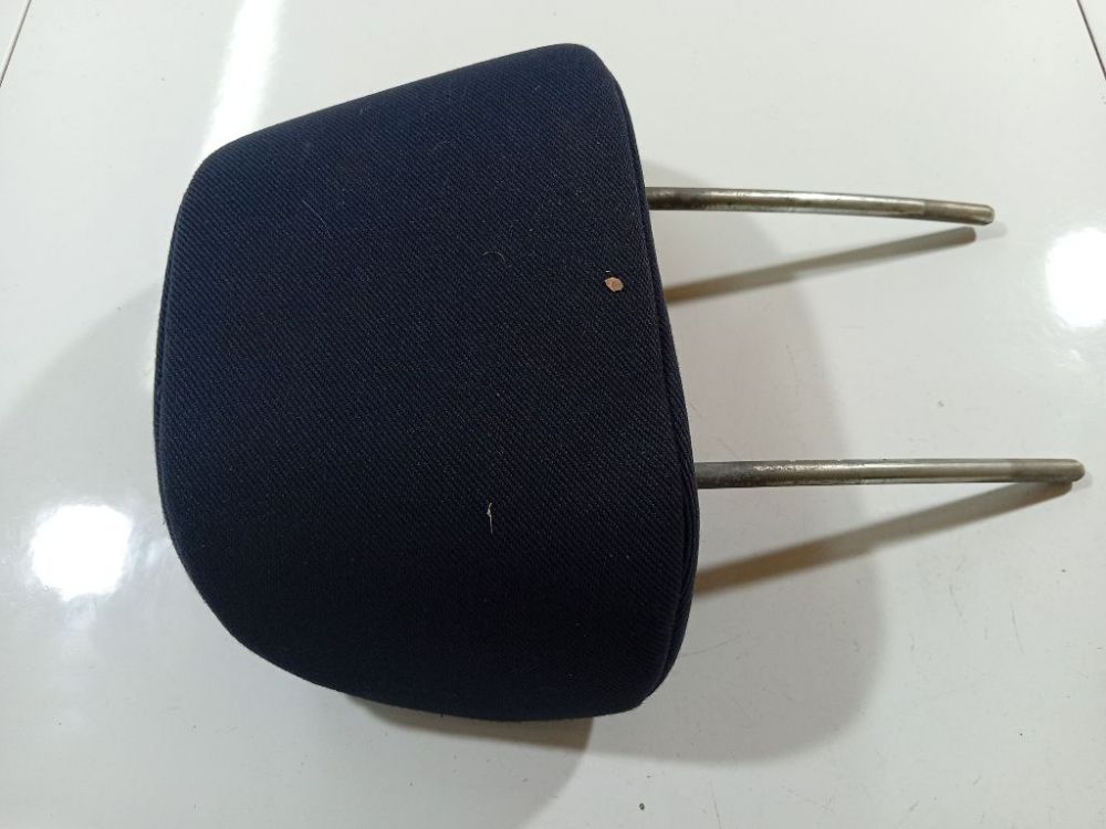 Mitsubishi Colt 1996 Kopfstütze