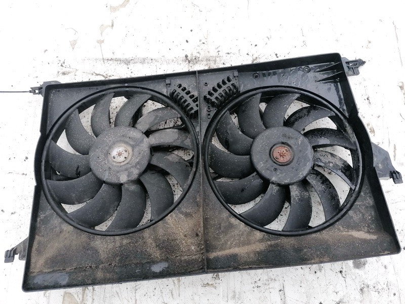 24410989 SAAB 9-3 2003 Dyfuzor (wentylator chłodnicy)