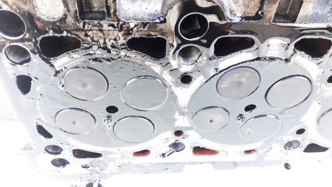 059103373D Audi A6 1999 Engine Head - Thumbnail 2