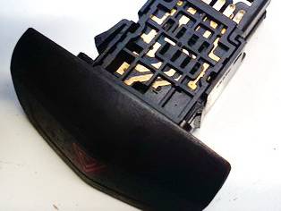 06016 Nissan Primera 2002 Hazard switch - Thumbnail 2