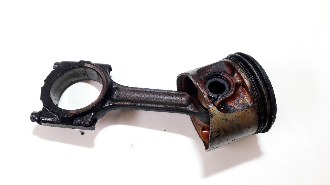 Volvo V70 2002 Stumoklis su svaistikliu