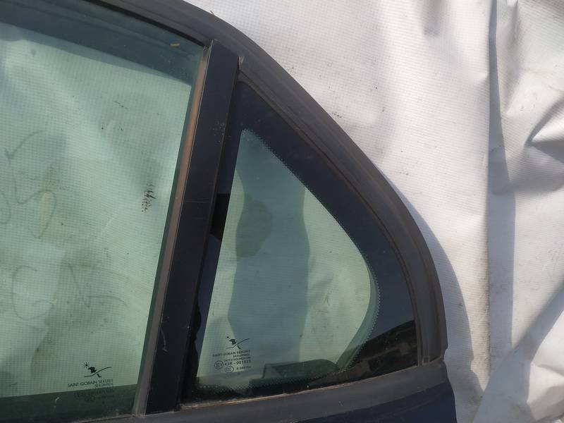 AS2 SAAB 9-3 2006 Ventanilla de ventilación de la puerta trasera - TRASERO IZQUIERDO - Thumbnail 2