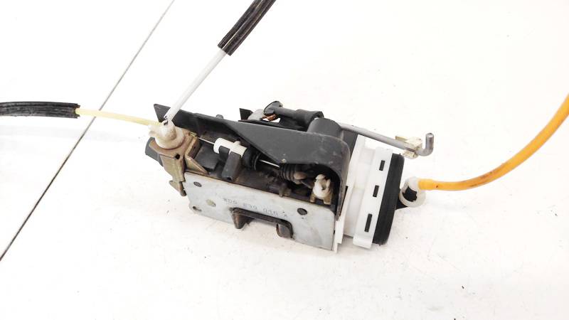 8D0839016A Audi A4 1997 Zamek drzwi - TYLNE PRAWE