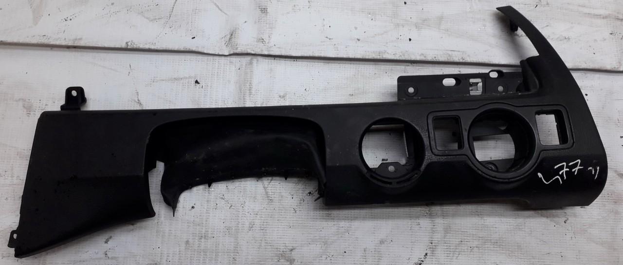 3C2857200 Volkswagen Passat 2006 Salono apdaila (plastmases)