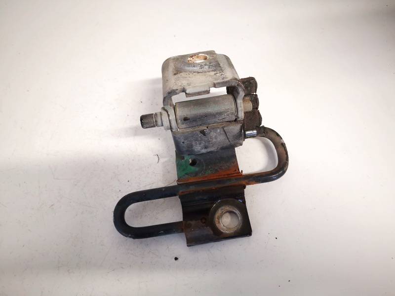 8E0831411B Audi A4 2004 Door Hinge - FRONT