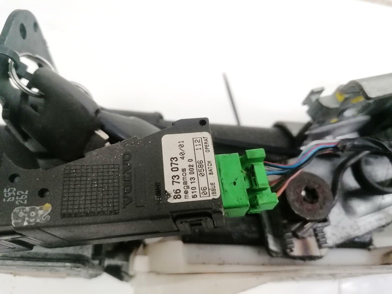 8673073 Volvo V70 2002 Uzvedimo spyna - Thumbnail 3