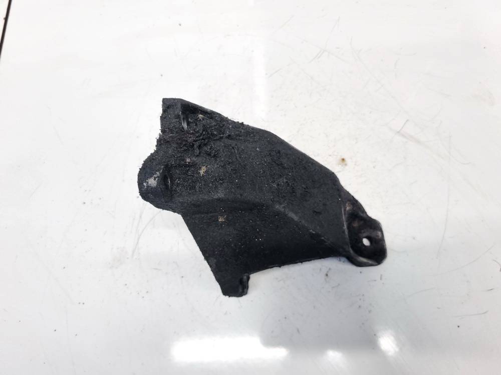 8D0199307H Audi A4 1995 Engine Mount Bracket and Gearbox Mount Bracket