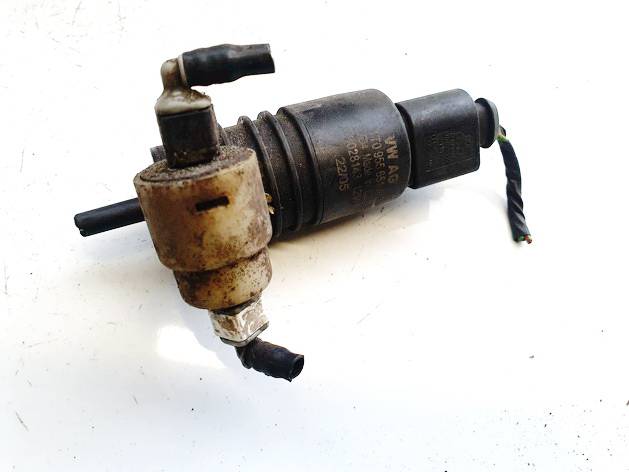 1T0955651A Volkswagen Touran 2005 Windshield Windscreen Washer Pump